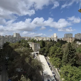 In Baku 65.0 m² apartment is for sale - Image 3