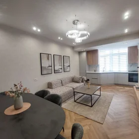 In Baku 90.0 m² apartment is for rent - Image 3