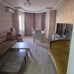 In Baku 100.0 m² apartment is for rent - Image 3