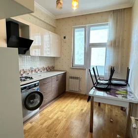 Binəqədi rayonu-da 62.0 m2 mənzil satılır - Şəkil 4