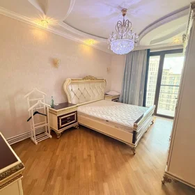 Baku-da 137.0 m2 mənzil kirayə verilir - Şəkil 2