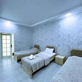 In Gabala 120.0 m² house with 4.0 rooms is for rent - Image 6