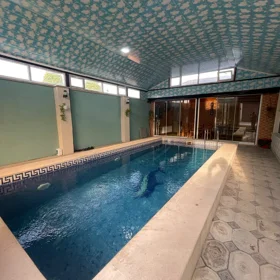 In nan 185.0 m² house with 5.0 rooms is for sale - Image 5