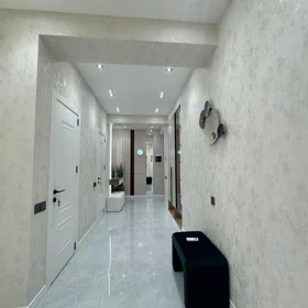 In Baku 117.0 m² apartment is for sale - Image 4