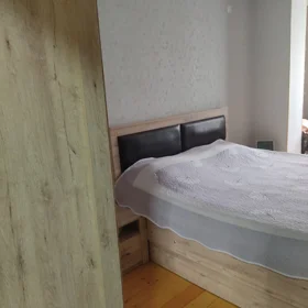 In Baku 90.0 m² apartment is for sale - Image 8