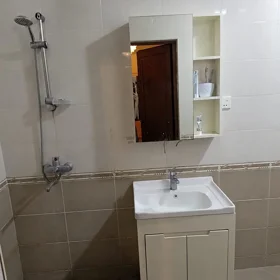 In Baku 65.0 m² apartment is for sale - Image 4