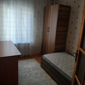 In Baku 70.0 m² apartment is for rent - Image 2