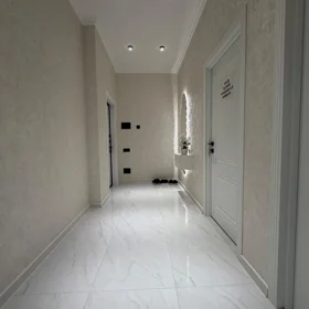 In Khirdalan 65.0 m² apartment is for sale - Image 10