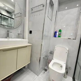 In Baku 60.0 m² apartment is for rent - Image 9