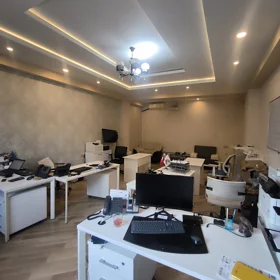 In Binəqədi rayonu 160.0 m² office is for rent - Image 3