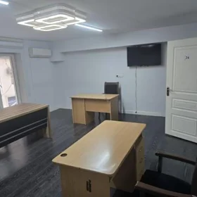 In Baku 30.0 m² office is for rent - Image 2