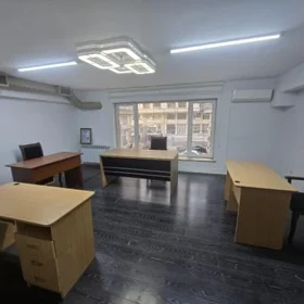 In Baku 30.0 m² office is for rent - Image 4