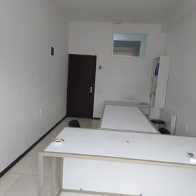In Baku 30.0 m² office is for rent - Image 3