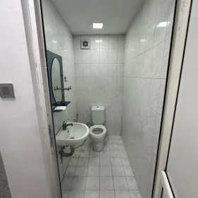 In Baku 30.0 m² office is for rent - Image 5