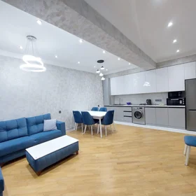 In Baku 65.0 m² apartment is for sale - Image 3