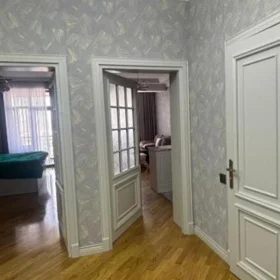 In Baku 70.0 m² apartment is for rent - Image 5
