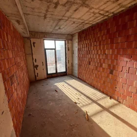 In Baku 163.0 m² apartment is for sale - Image 4
