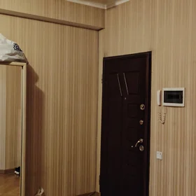 In Baku 90.0 m² apartment is for sale - Image 5