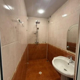 In Baku 60.0 m² apartment is for rent - Image 7