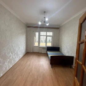 In Baku 60.0 m² apartment is for rent - Image 3