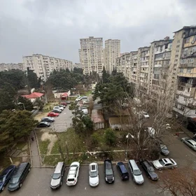 In Baku 60.0 m² apartment is for rent - Image 8