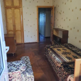 In Baku 70.0 m² apartment is for sale - Image 4