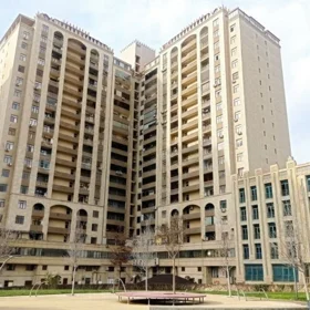 In Baku 75.0 m² apartment is for rent - Image 2
