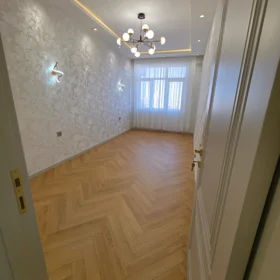 In Baku 125.0 m² apartment is for sale - Image 8