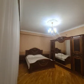 In Baku 86.0 m² apartment is for rent - Image 3