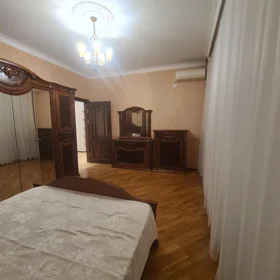 In Baku 86.0 m² apartment is for rent - Image 4