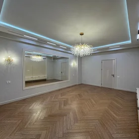 In Baku 185.0 m² apartment is for sale - Image 7