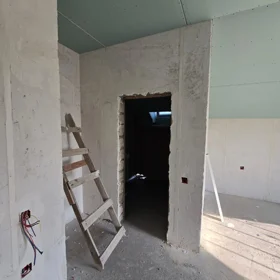 In Xəzər rayonu 240.0 m² house with 5.0 rooms is for sale - Image 2
