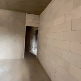 In Binəqədi rayonu 53.0 m² apartment is for sale - Image 3