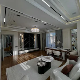 In Baku 115.0 m² apartment is for rent - Image 3