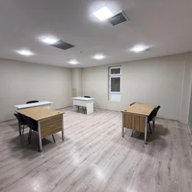 In Baku 30.0 m² office is for rent - Image 2