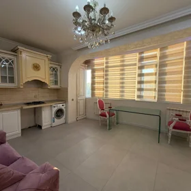 In Baku 142.0 m² apartment is for rent - Image 5