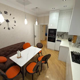 In Baku 100.0 m² apartment is for rent - Image 6