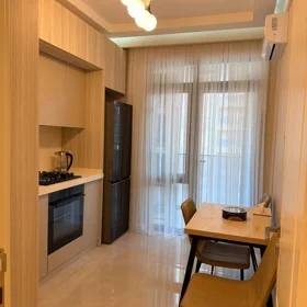 In Baku 70.0 m² apartment is for rent - Image 8