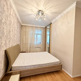 In Baku 67.0 m² apartment is for sale - Image 3