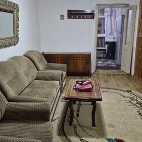 In Baku 35.0 m² house with 2.0 rooms is for rent - Image 3