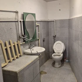 In Baku 35.0 m² house with 2.0 rooms is for rent - Image 6