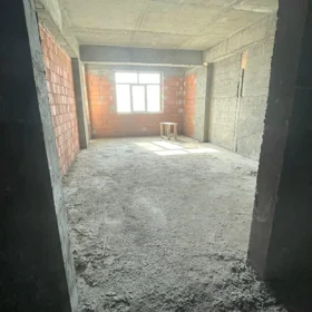 In Binəqədi rayonu 115.0 m² apartment is for sale - Image 3