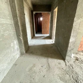 In Binəqədi rayonu 115.0 m² apartment is for sale - Image 4