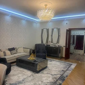 In Baku 200.0 m² apartment is for rent - Image 5