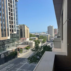 In Baku 77.0 m² apartment is for sale - Image 4