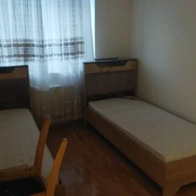 In Baku 140.0 m² apartment is for sale - Image 3