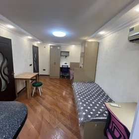 In Baku 40.0 m² apartment is for sale - Image 3