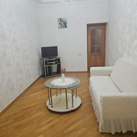 In Baku 65.0 m² apartment is for rent - Image 2