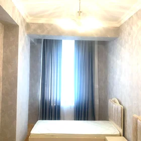 In Baku 80.0 m² apartment is for rent - Image 6