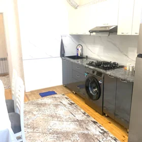 In Baku 80.0 m² apartment is for rent - Image 8